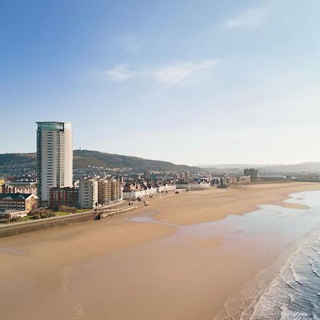 Delta Hotels By Marriott Swansea Exteriér fotografie